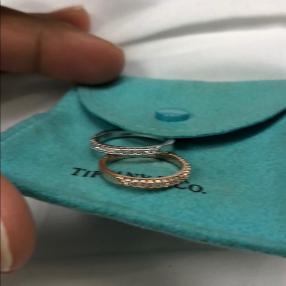 🍀SOLD🍀Thin Australian Crystal Band... - Picture 3 of 4